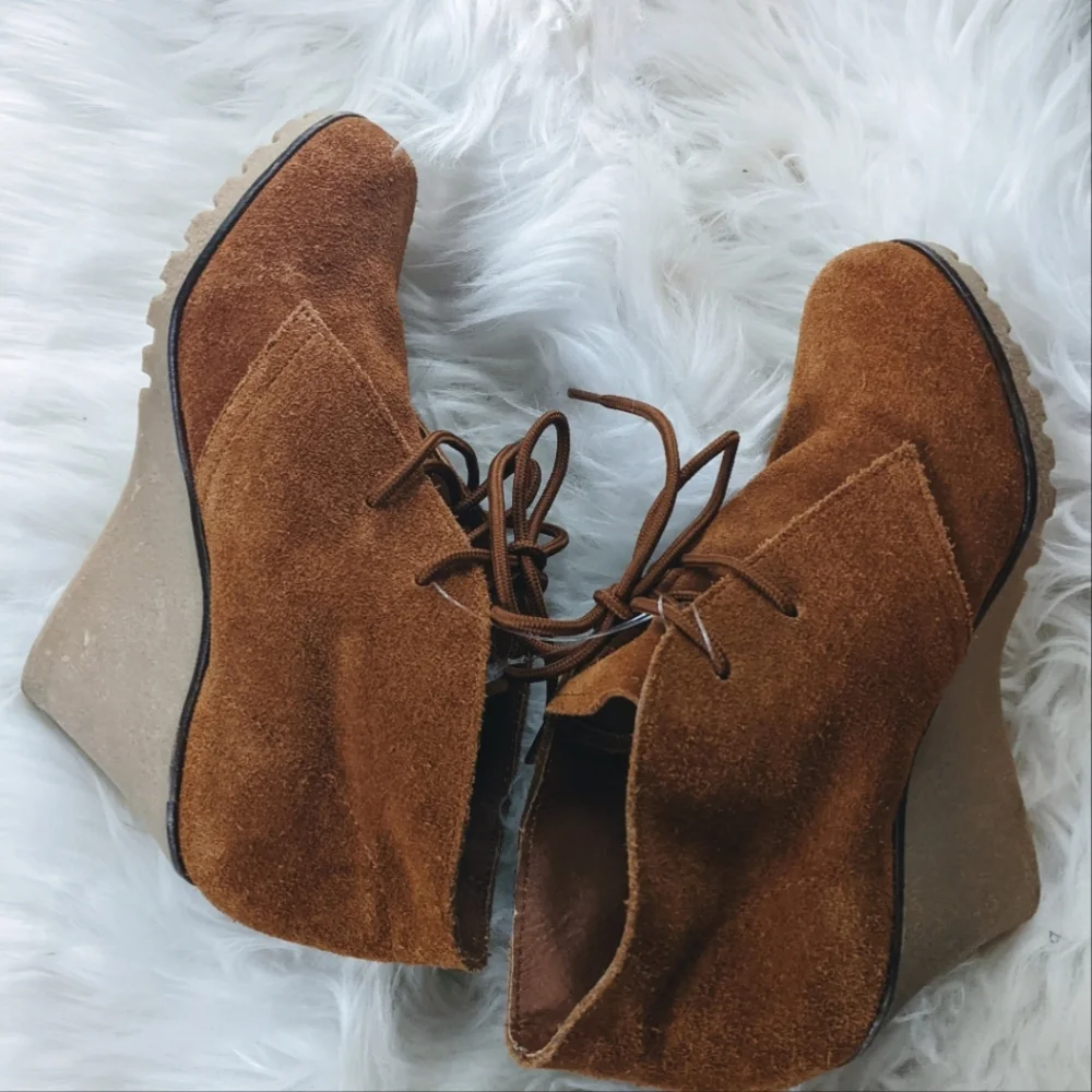 Desert Suede Wedge Booties Ankle Boots Anthropologie Kelsi Dagger 6